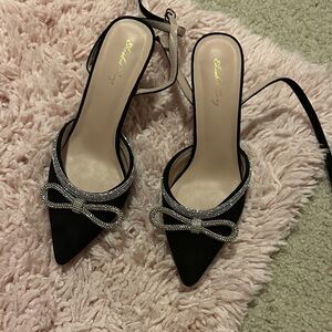 Badgley Mischka Black Heels with Silver Bow